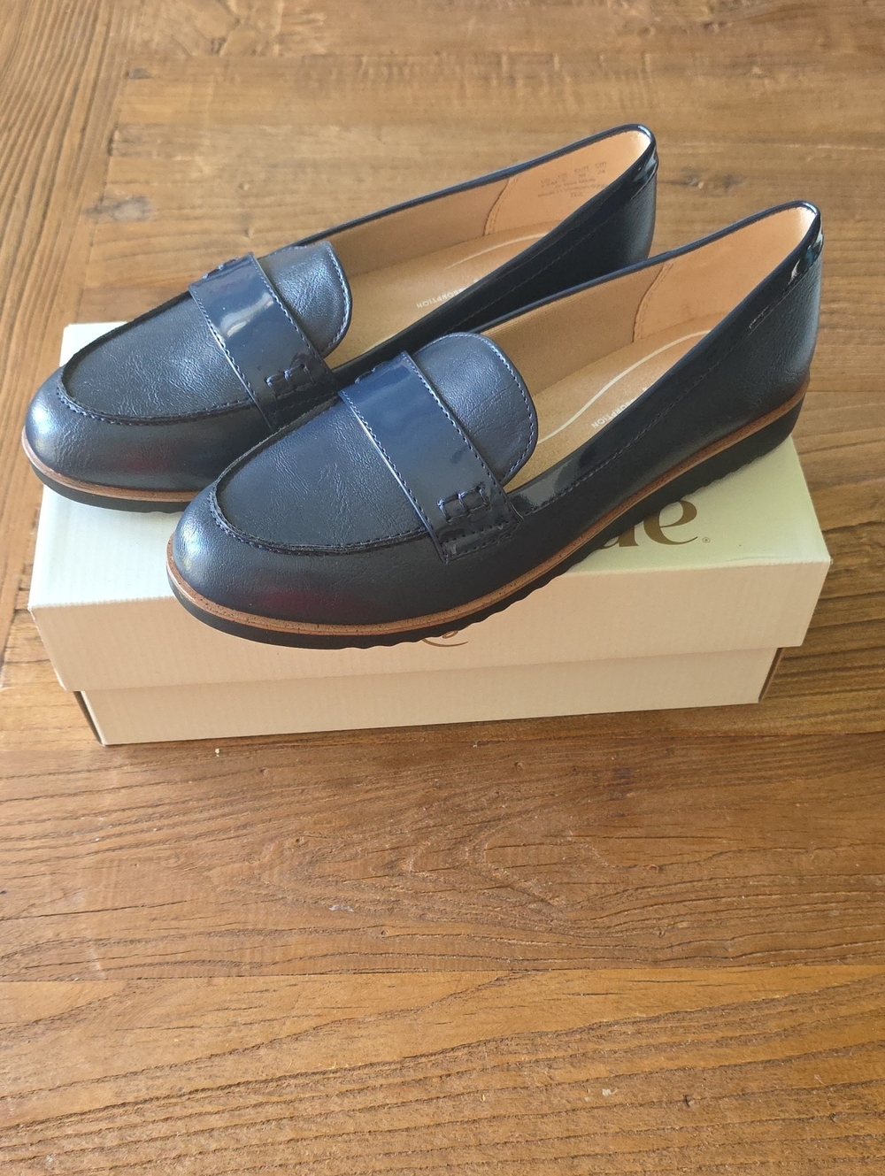 Life Stride Navy Blue Leather Penny Loafers